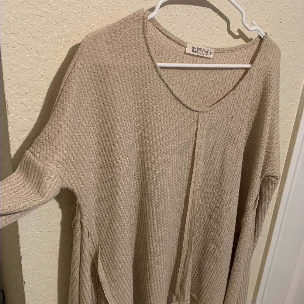 Wanderlux cream waffle sweater NWOT